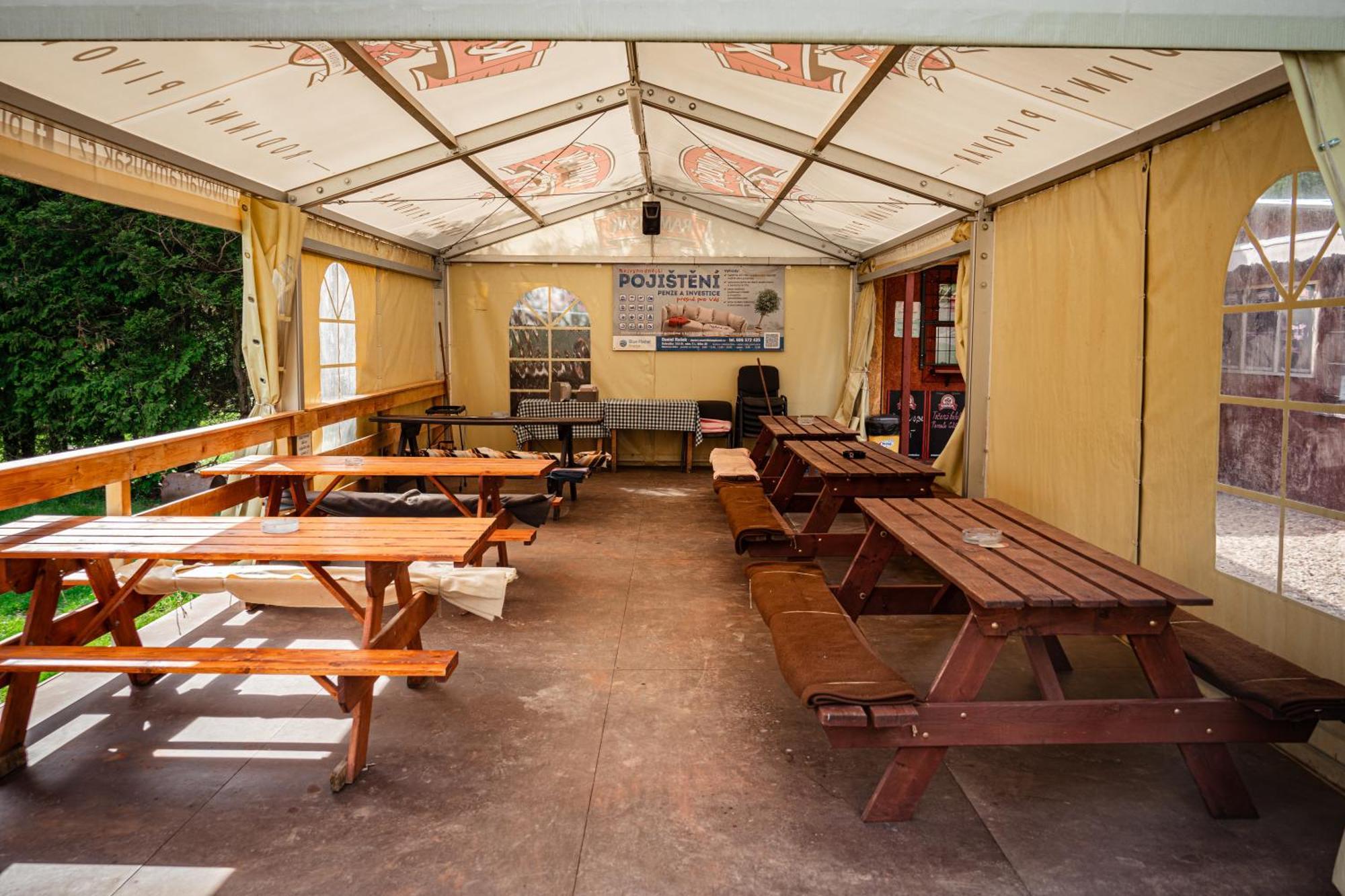 Karavan 3 V Arealu Koupaliste Bystre V Orlickych Horach Bagian luar foto