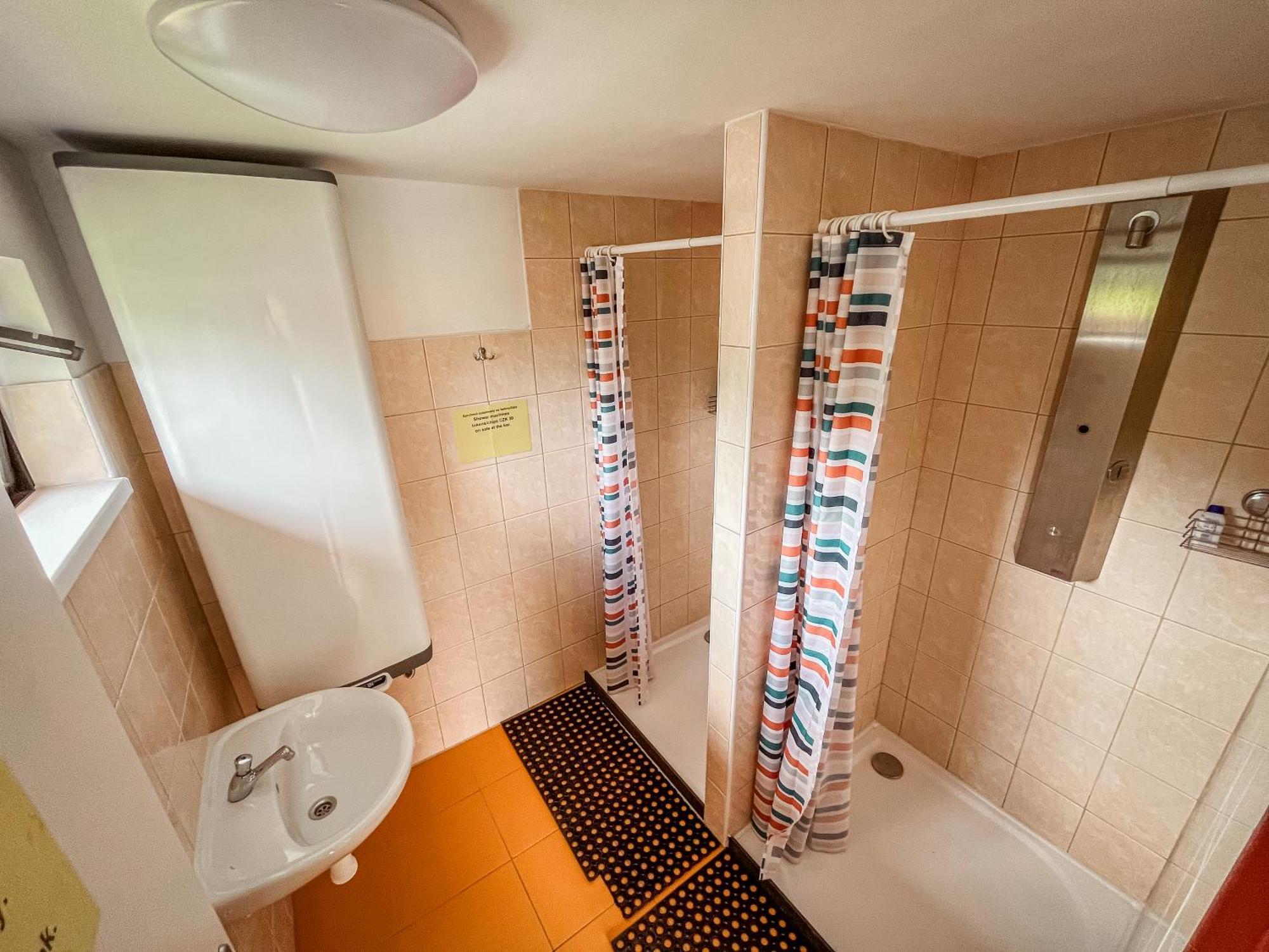 Karavan 3 V Arealu Koupaliste Bystre V Orlickych Horach Bagian luar foto
